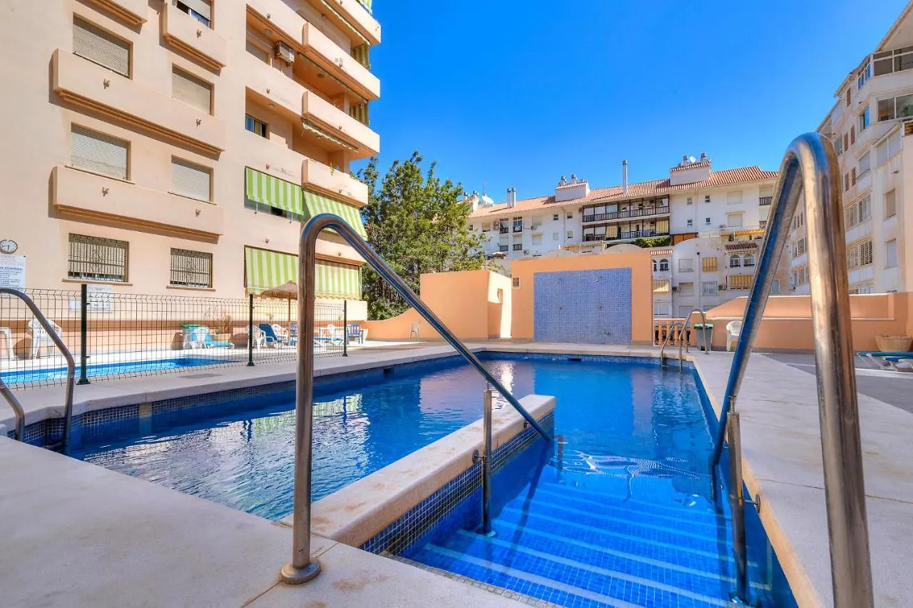 Solana Hispanidad Fuengirola 0*,